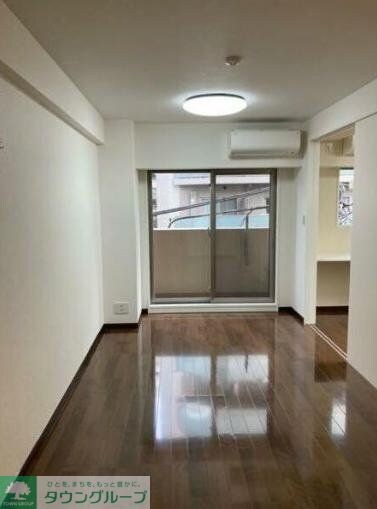 物件内観写真12　(リビング/居室)