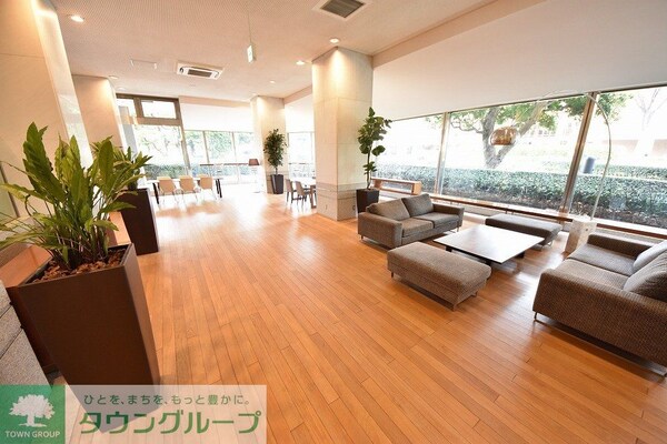 エントランス(お問合せは(株)タウンハウジングレジデンス事業部までお問合…)