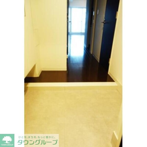 玄関(※写真は同タイプ住戸です。)