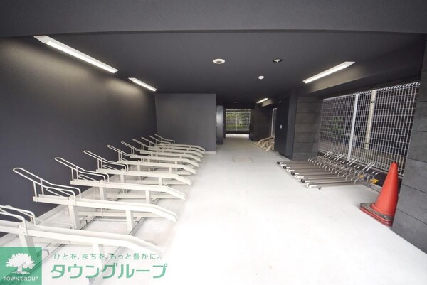 駐車場(駐車場)