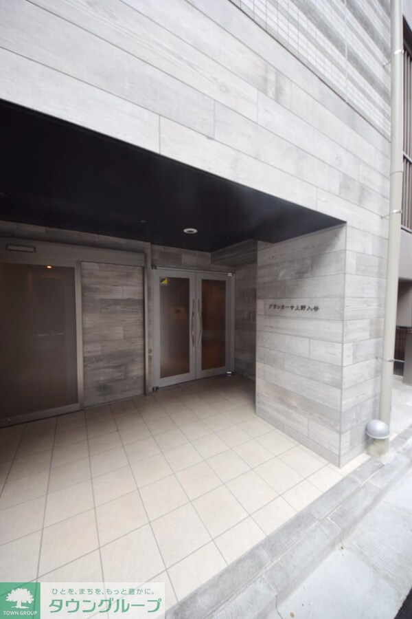 エントランス(エントランス)