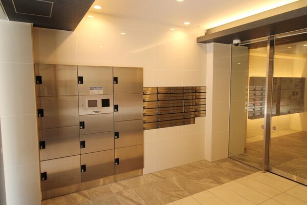 エントランス(エントランス)