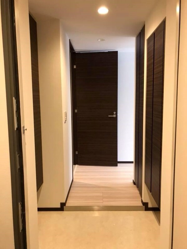 玄関(玄関)