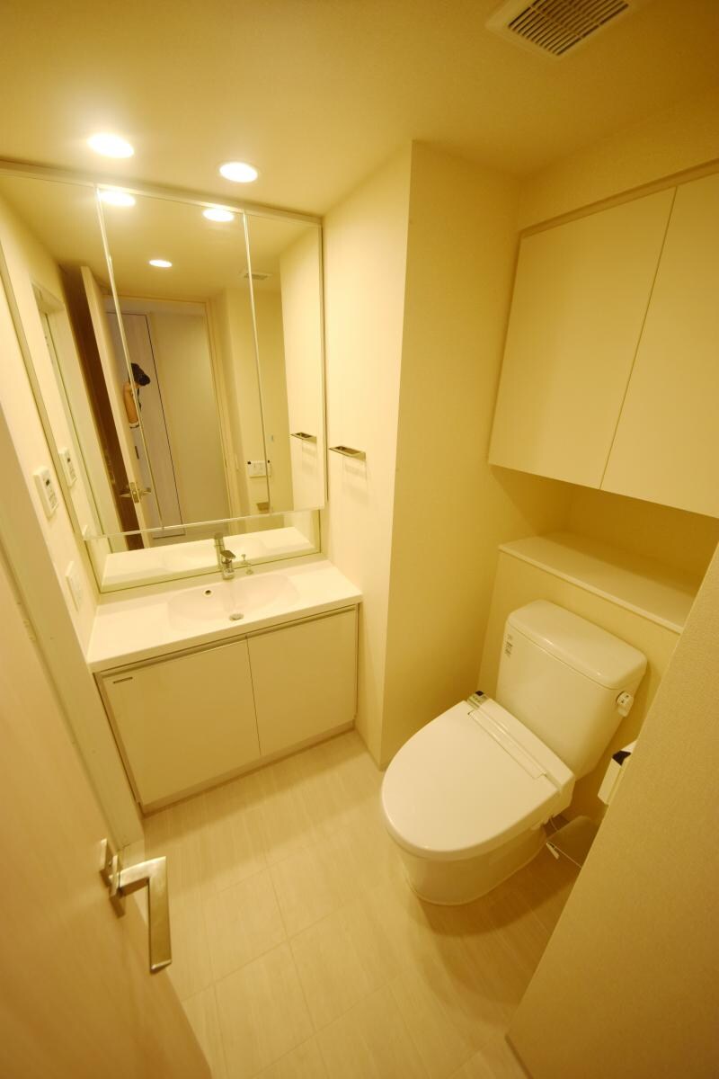 物件内観写真12　(洗面)