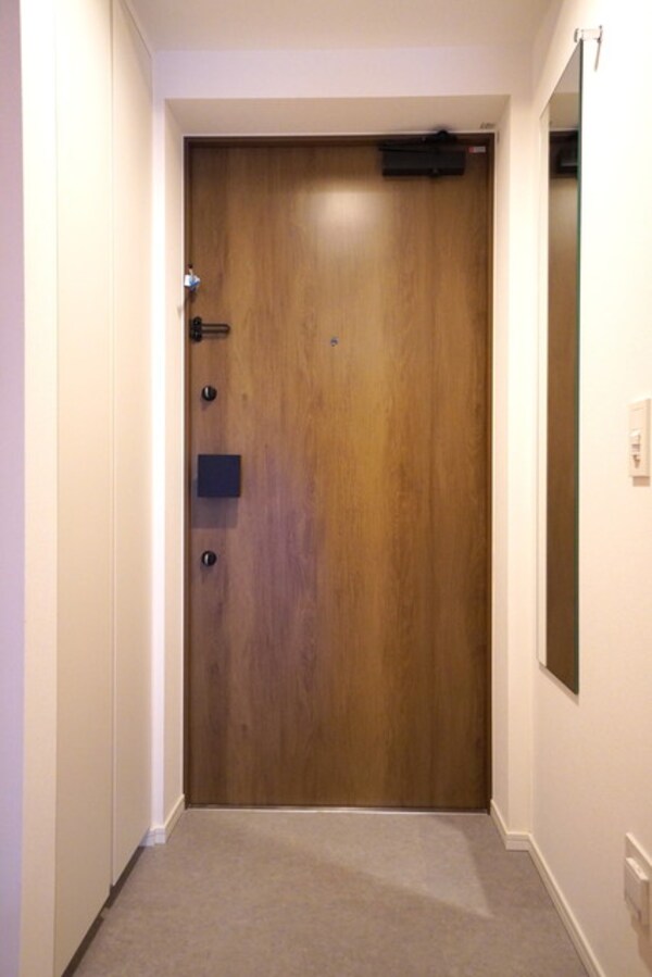 玄関(※写真は同タイプ住戸です。)