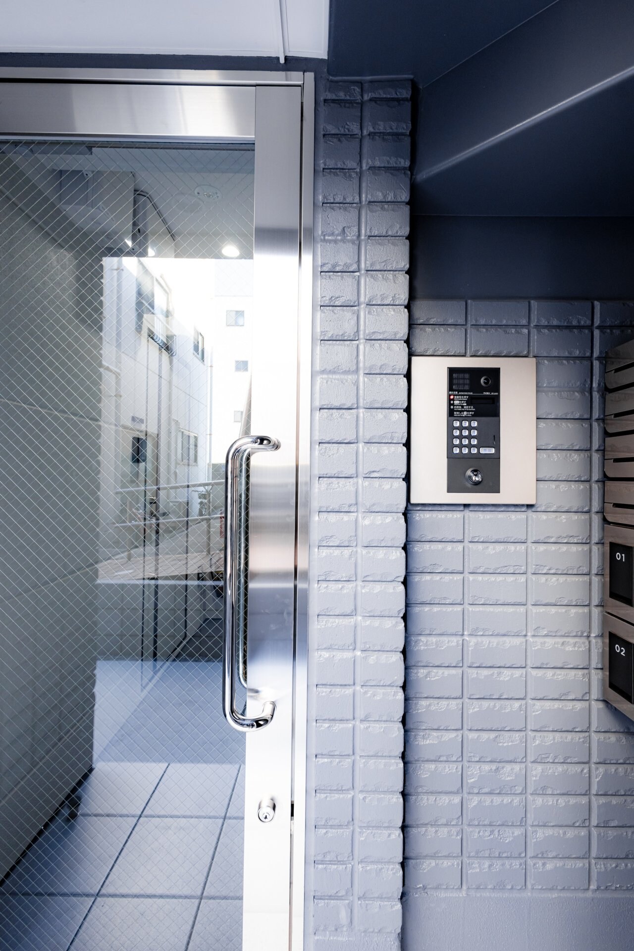 物件内観写真24　(エントランス)