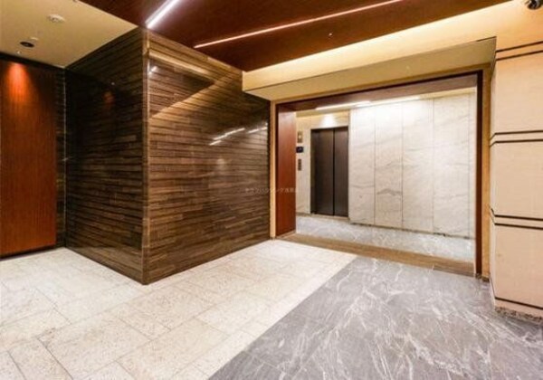 エントランス(エントランス)