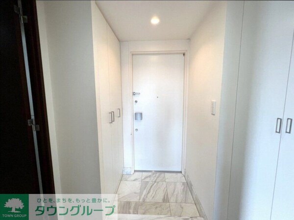 玄関(玄関)