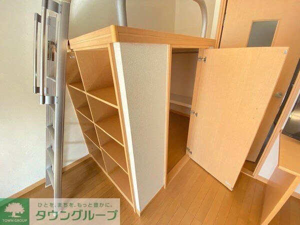 その他室内・内装(現況を優先　1Fフローリング2F以上カーペット)