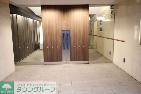 エントランス(エントランス)