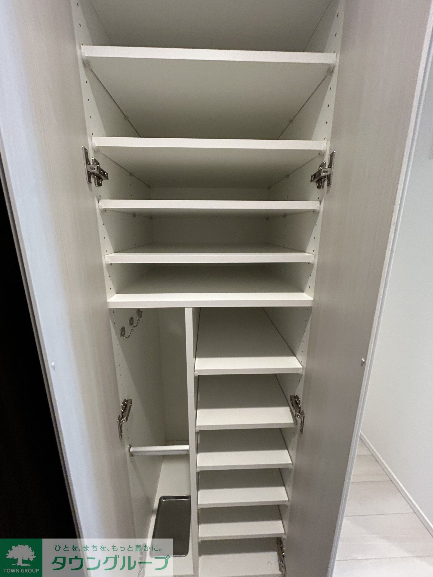 物件内観写真13　(収納)