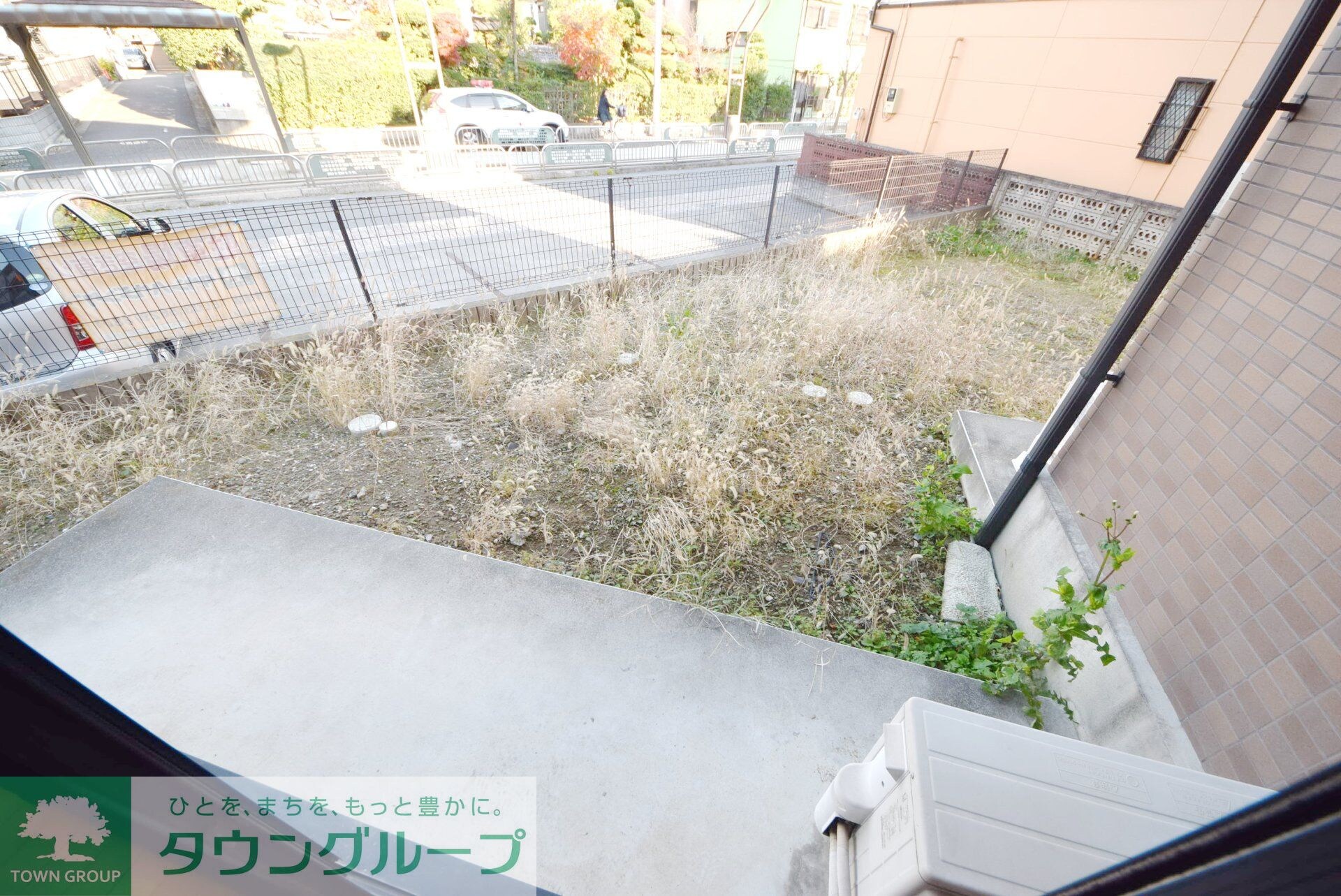 物件内観写真10　(庭)