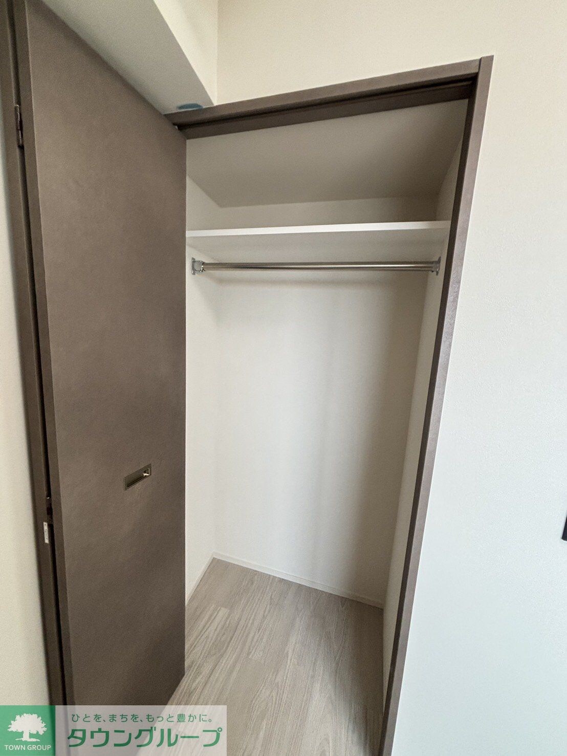 物件内観写真13　(収納)