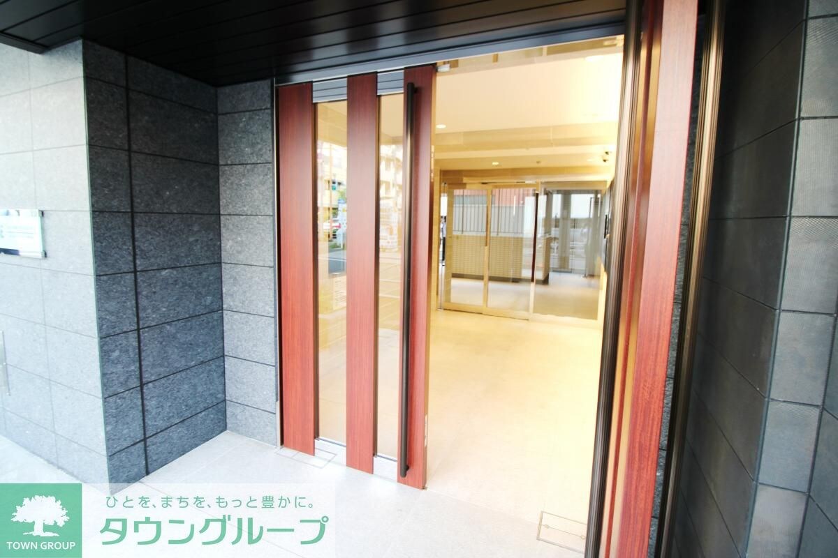 物件内観写真18　(エントランス)