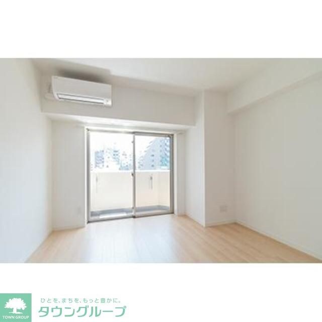 物件内観写真2　(※写真は同タイプ住戸です。)