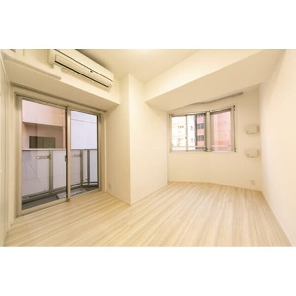 リビング・居室(※別号室参考写真)