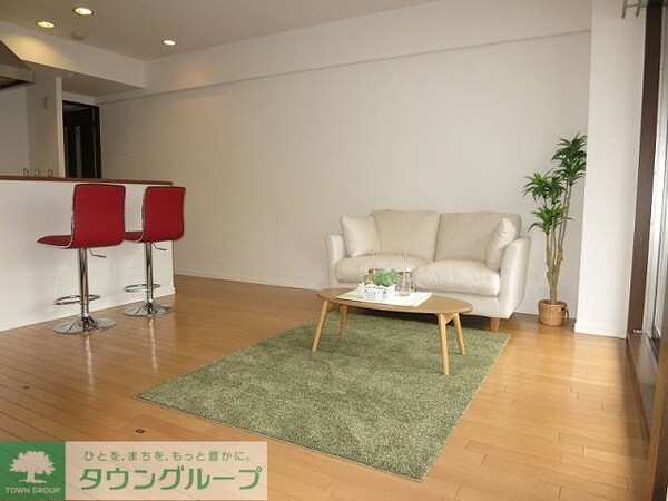 リビング・居室(お問合せは(株)タウンハウジング東京へ)