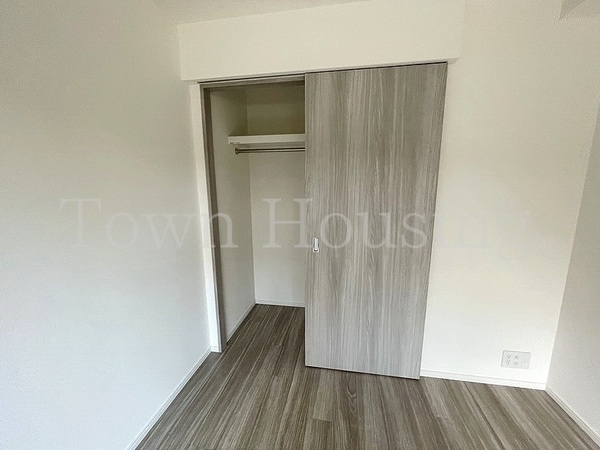 収納(お問合せは(株)タウンハウジングレジデンス事業部　赤坂店・…)