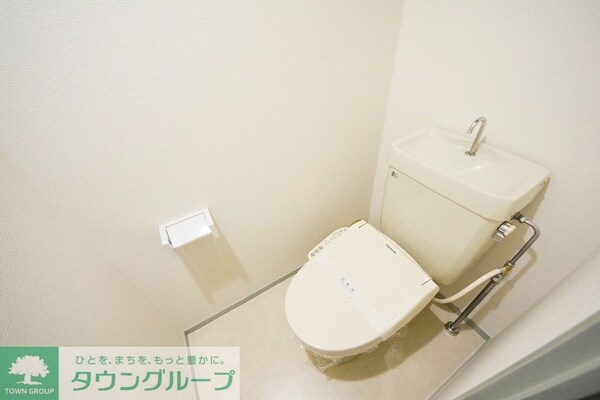 トイレ(お問合せは(株)タウンハウジングレジデンス事業部　赤坂店・…)