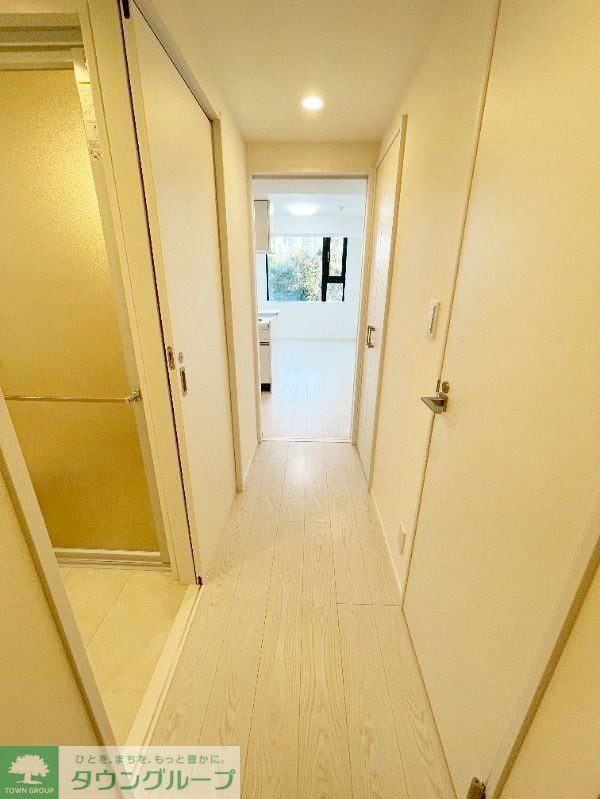 玄関(お問合せは(株)タウンハウジング赤坂店へ【03-5563-…)