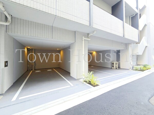 駐車場(最新情報お電話ください！03-3436-1537)