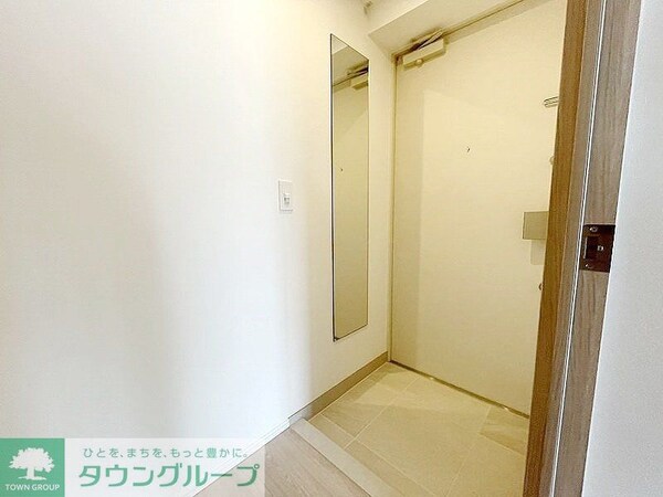 玄関(お問合せは(株)タウンハウジング赤坂店へ【03-5563-…)