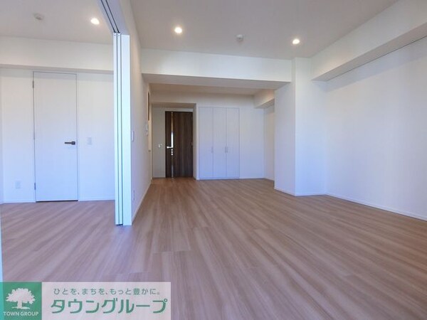 リビング・居室(Mタイプ2018年10月撮影 同タイプ309号室の写真です。)