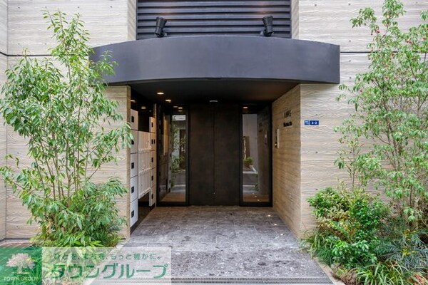 エントランス(2018年11月撮影)