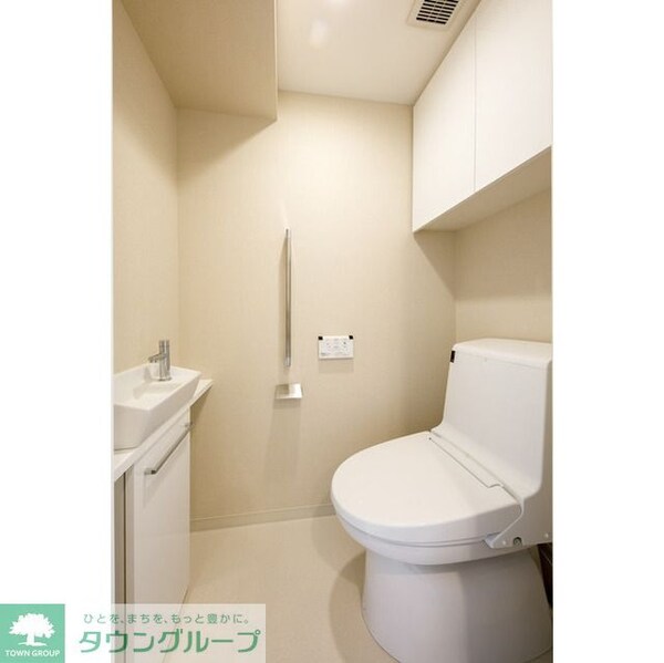 トイレ(お問合せは(株)タウンハウジング赤坂店へ【03-5563-…)