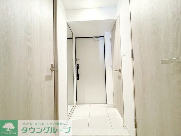 玄関(お問合せは(株)タウンハウジング赤坂店へ【03-5563-…)