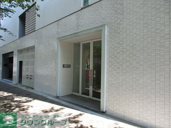 エントランス(お問合せは(株)タウンハウジング東京へ)