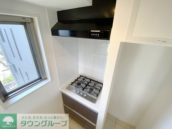 キッチン(お問合せは(株)タウンハウジングレジデンス事業部【03-…)
