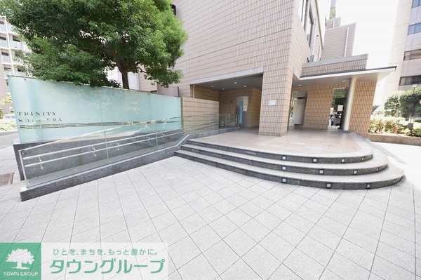 エントランス(お問合せは(株)タウンハウジングレジデンス事業部までお問合…)