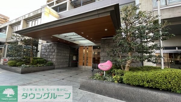 エントランス(お問合せは(株)タウンハウジング東京へ)