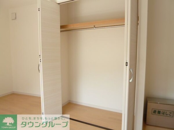 収納(お問合せは(株)タウンハウジング東京へ)