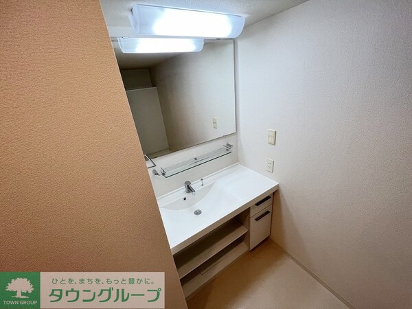 洗面(お問合せは(株)タウンハウジング東京へ)