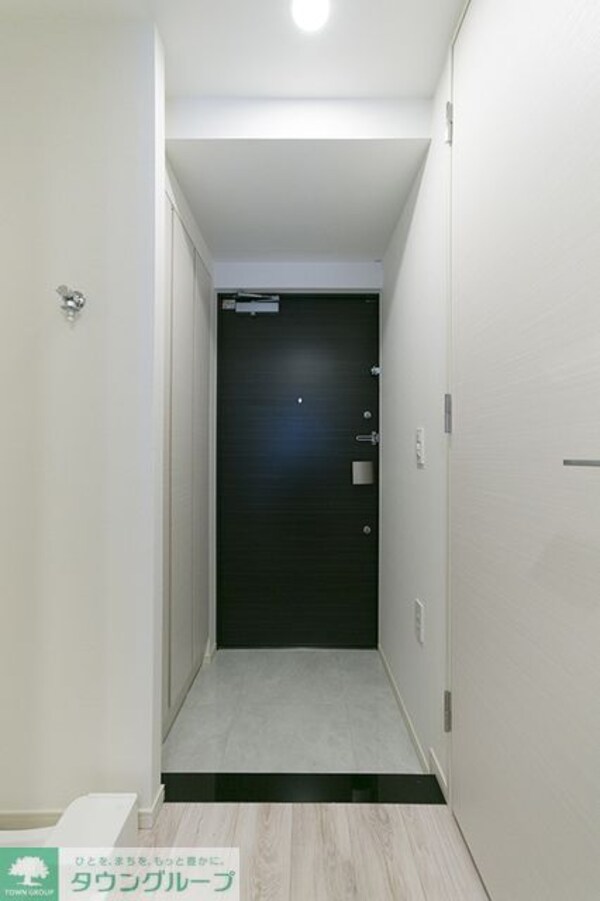 玄関(※写真は同タイプ住戸です。)