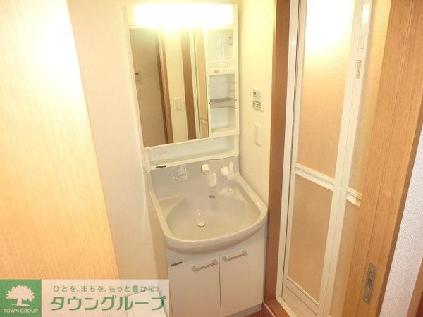 洗面(お部屋探しは株式会社　タウンハウジング　までお気軽にお問合…)