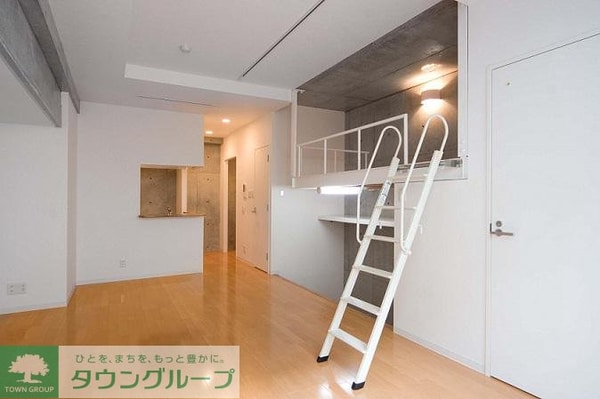 リビング・居室(お問合せは(株)タウンハウジング東京へ)