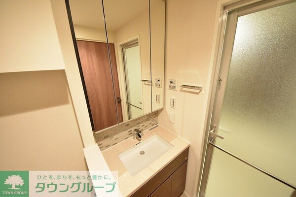 洗面(お問合せは(株)タウンハウジング東京へ)