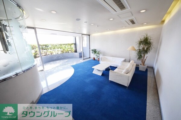 ロビー(お問合せは(株)タウンハウジング東京へ)