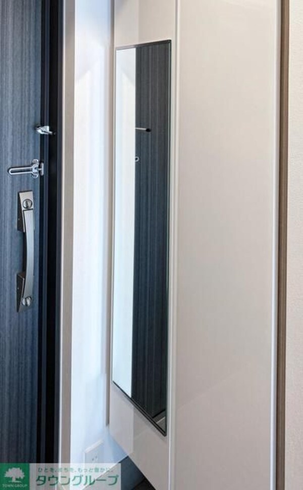 玄関(※写真は同タイプ住戸です。)