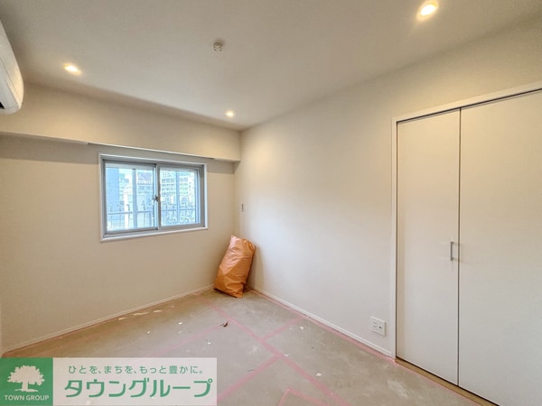 寝室(リノベーション工事中)