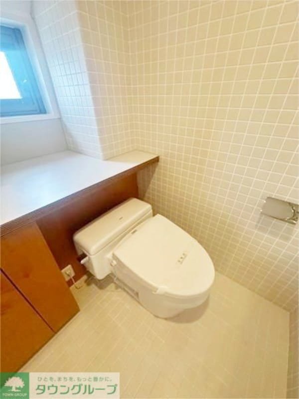 トイレ(お部屋探しは株式会社　タウンハウジング　までお気軽にお問合…)
