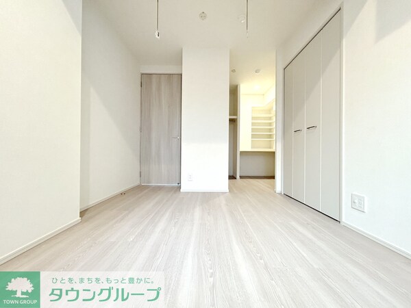 寝室(お問合せは(株)タウンハウジング東京へ)