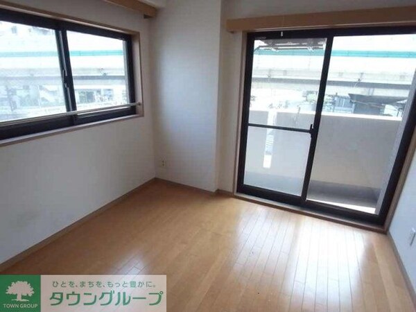 リビング・居室(【初期費用分割・クレカ対応】一都三県のお部屋探しは2025…)
