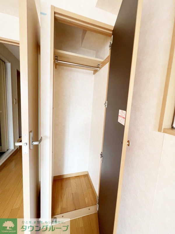 収納(お問合せは(株)タウンハウジング東京へ)