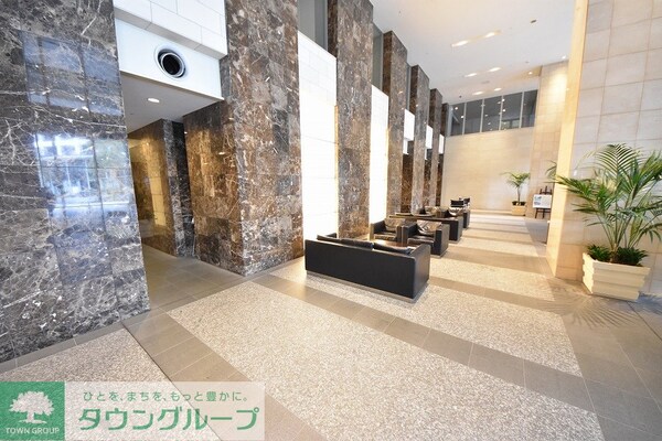 ロビー(お問合せは(株)タウンハウジング東京へ)