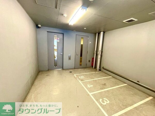 エントランス(お問合せは(株)タウンハウジングレジデンス事業部【03-…)