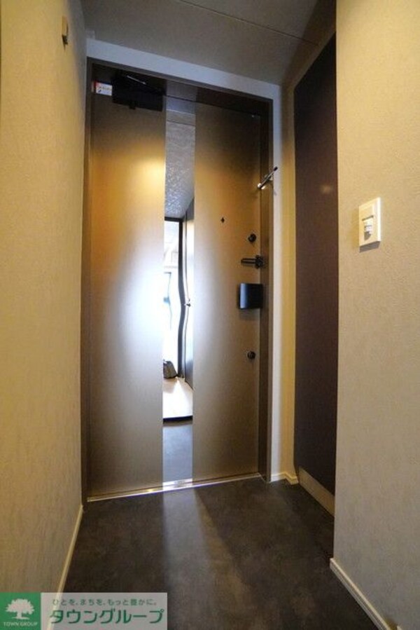 玄関(※写真は同タイプ住戸です。)